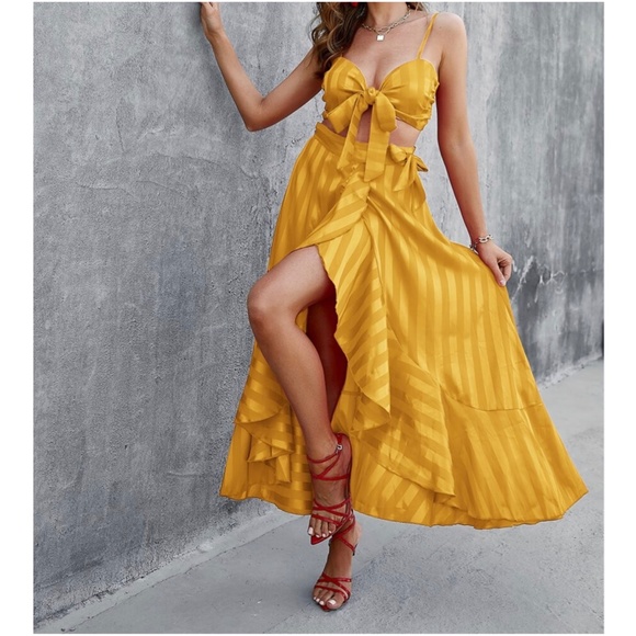 Luxe Yellow Stripe Crop Top Maxi Skirt Set - Picture 2 of 4